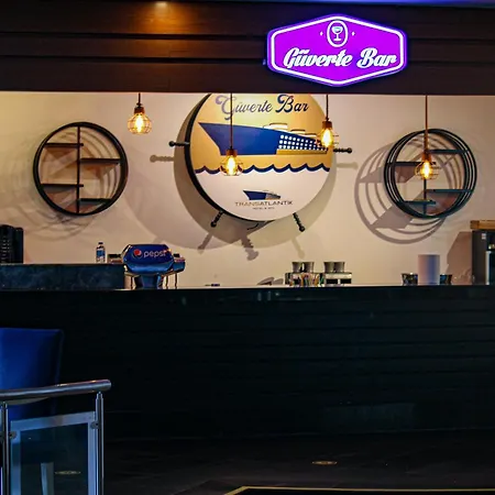 トランスアトランティック ホテル&スパ ホテル 5*